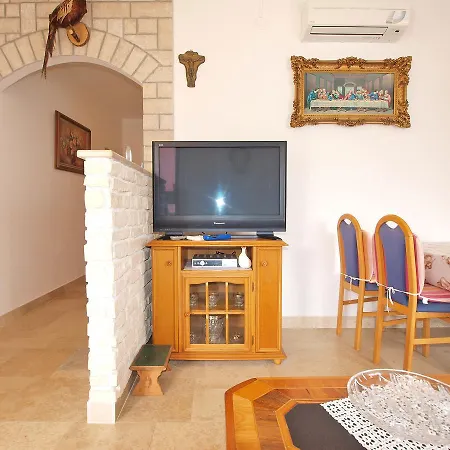 Mato 1488 Apartman Pula